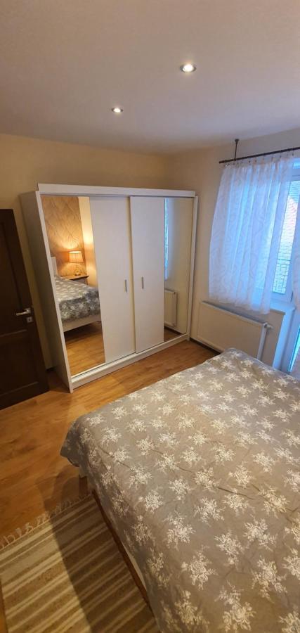 Apartmanystocklova2 Bardejov Eksteriør billede